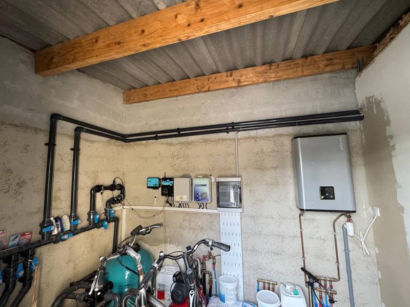 Installation d’un kit solaire photovoltaïque FULL BLACK 425WC en autoconsommation avec revente de surplus,  Vaison la Romaine  LUNASOL 84